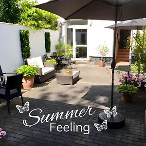 Bed & Breakfast Kaiserswerth, Dusseldorf